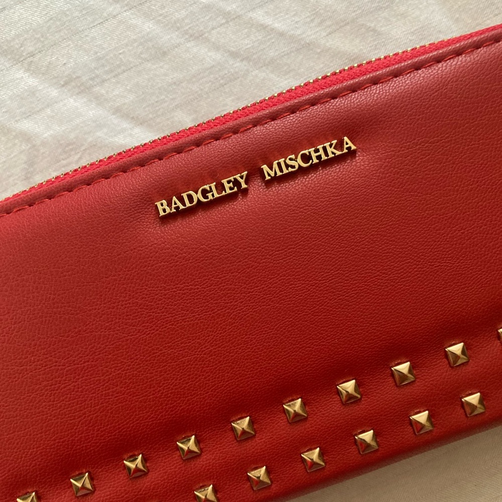 Badgley Mischka Red Studded Women's Wallet New With Tags - Picture 2 of 10
